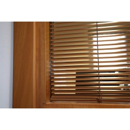 Persianas venecianas de 25 mm con efecto madera, hechas a medida: diseño elegante