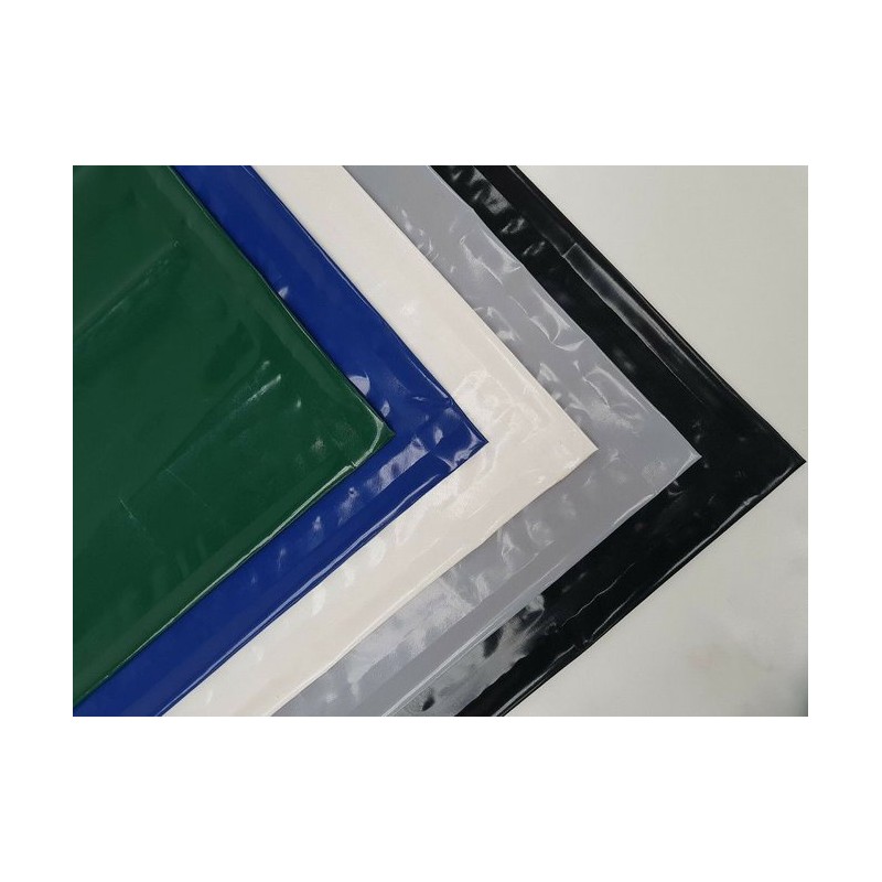 Tarpaulin dubhúcháin PVC saincheaptha atá frithsheasmhach in aghaidh dóiteáin le haghaidh taobh amuigh
