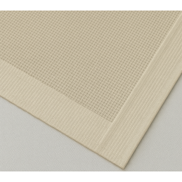 Wzmocniona mikroperforowana folia PVC o gramaturze 340 g/m² do zastosowań zewnętrznych